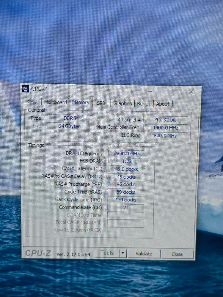 급매] i5-14600K + RTX 5060 + 64GB 램 괴물급 본체--5