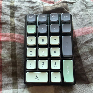 LEOBOG K21 무선 기계식 키패드