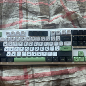 AULA(독거미) F87 PRO 기계식 키보드