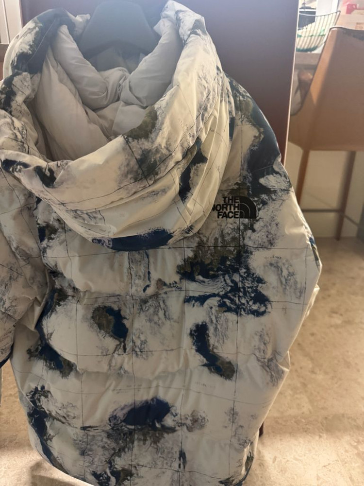 노스페이스 지구본 후드 패딩(지금 구하기 힘든 제품)--1