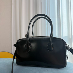 드메리엘 볼링백 미디움 블랙 -1회 외출 이미지