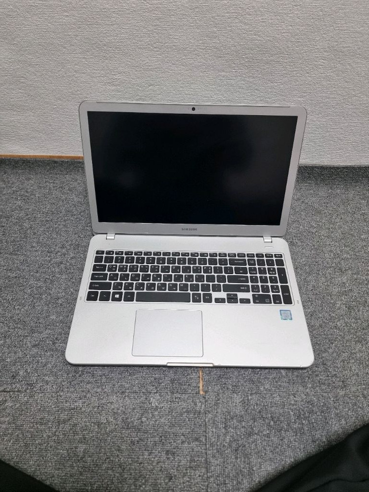 삼성 사무용 노트북 팝니다 15.6인치 인강.유튜브.업무용.사무용--2