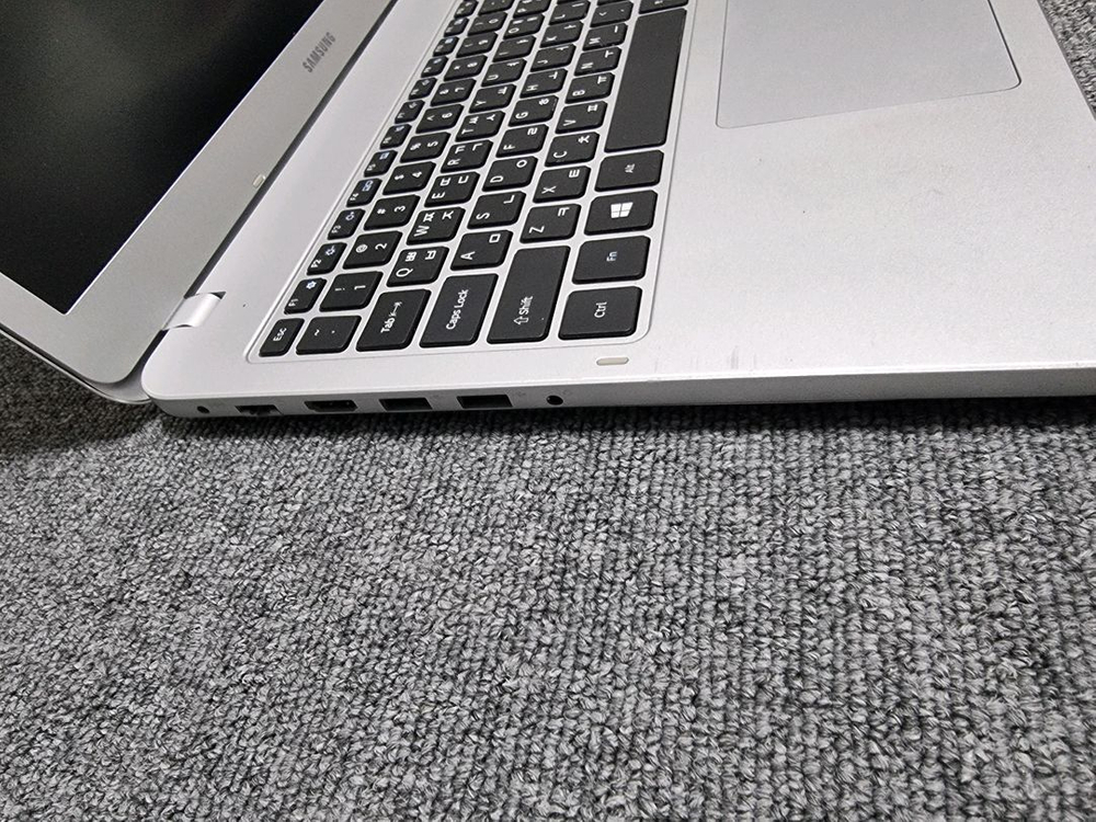 삼성 사무용 노트북 팝니다 15.6인치 인강.유튜브.업무용.사무용--3