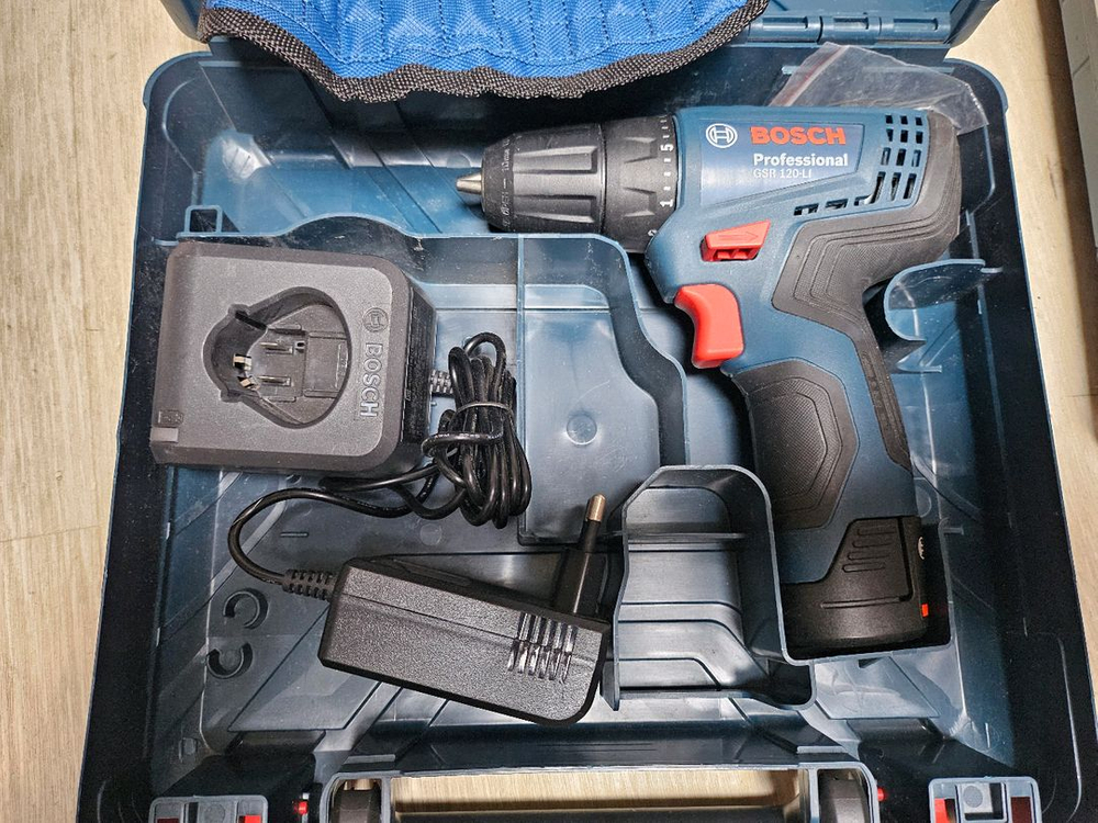 보쉬 GSR 120-LI 충전 드릴 드라이버 미개봉 미사용품 세트--1