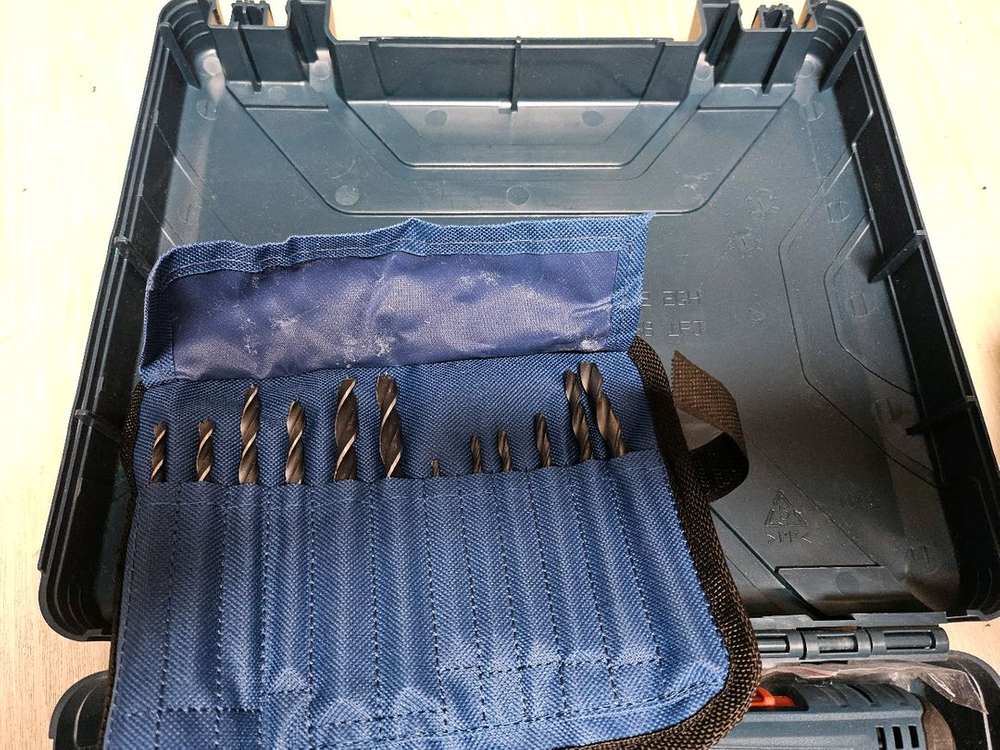 보쉬 GSR 120-LI 충전 드릴 드라이버 미개봉 미사용품 세트--2