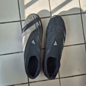 아디다스 프레데터 엘리트 tt fg