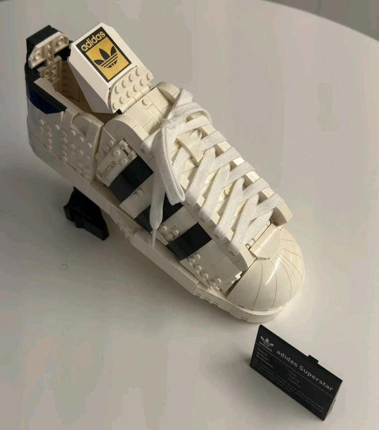 레고 10282 아디다스 슈퍼스타(박스 인스 여분브릭 있음)--2