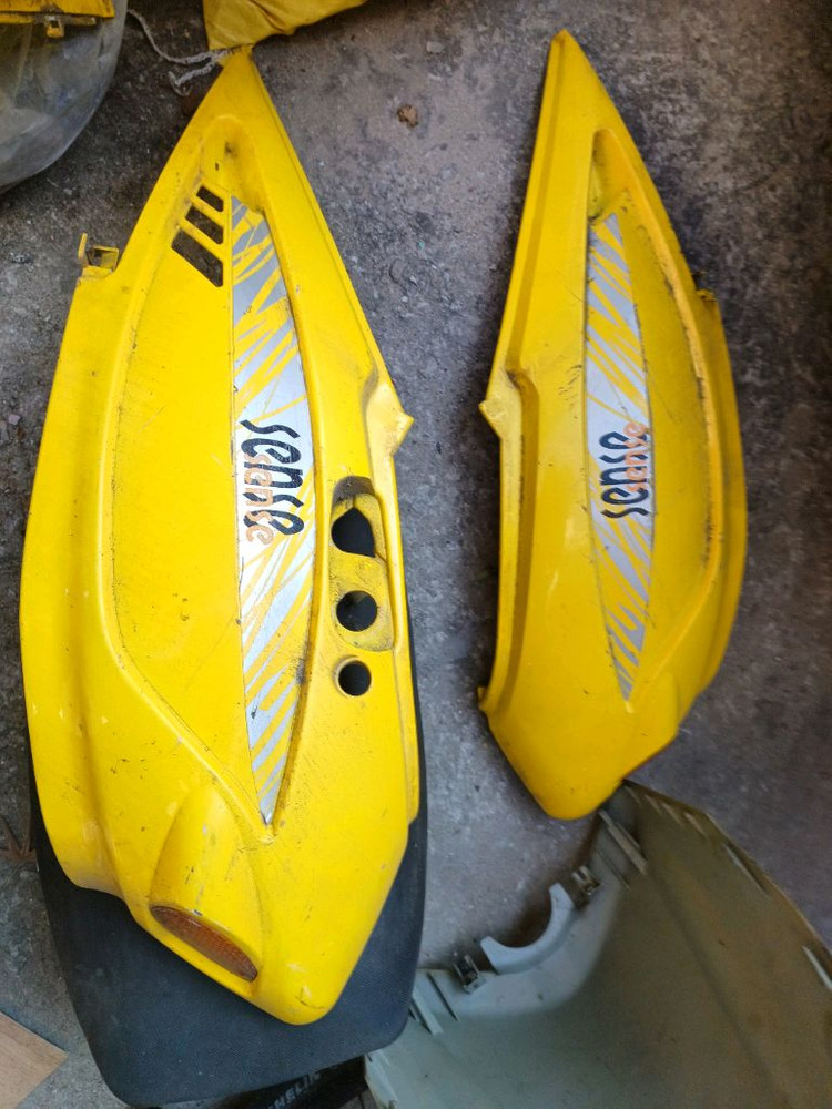 스쿠터 효성센스50cc 카울 및 부품 이미지