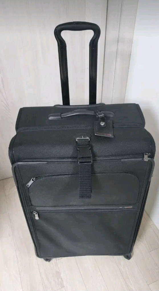 투미 알파 4휠 확장형 대형 28캐리어--1