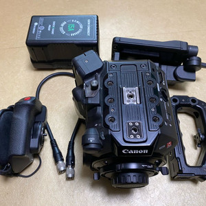 캐논 EOS C500 Mark II 판매합니다.