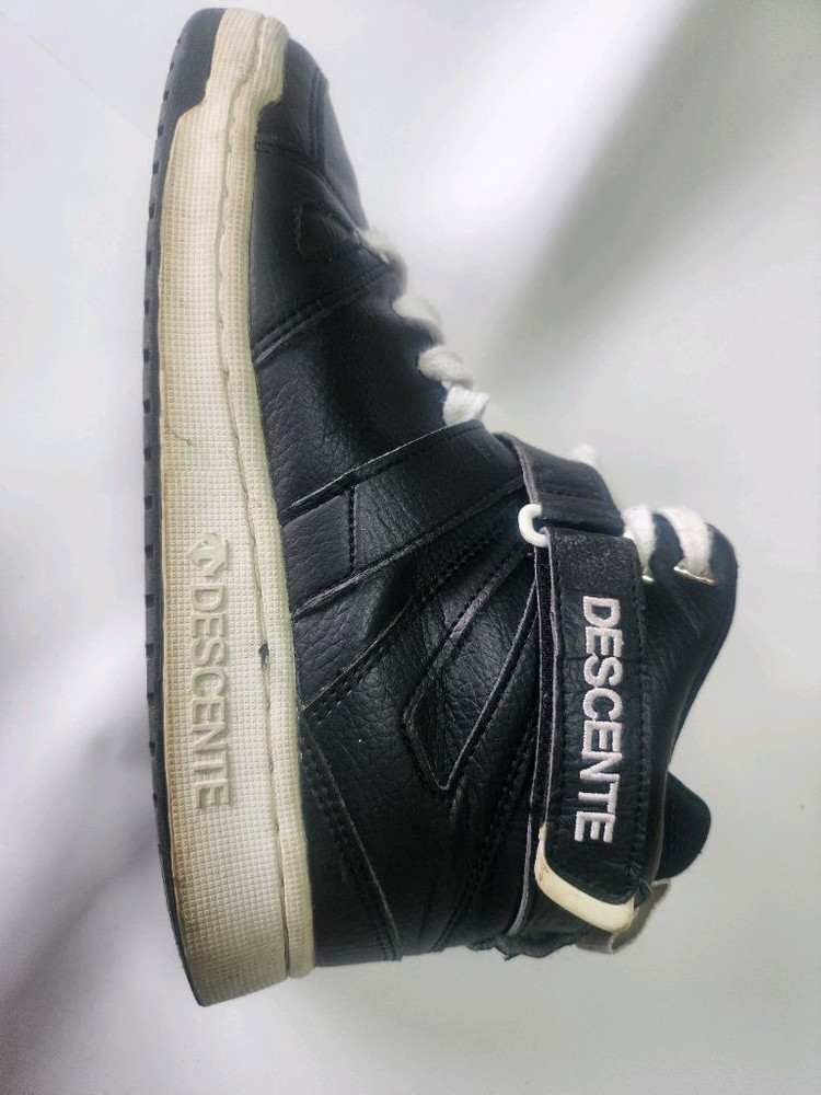 데상트 여성 운동화/245 (무료배송) 이미지