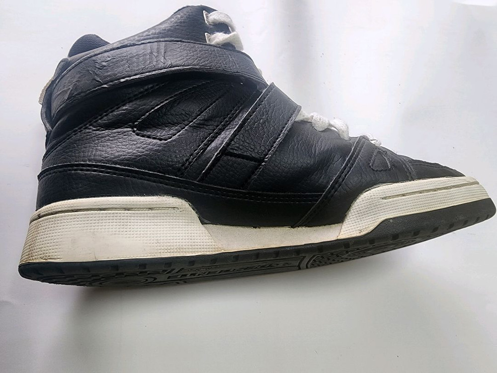 데상트 여성 운동화/245 (무료배송) 이미지