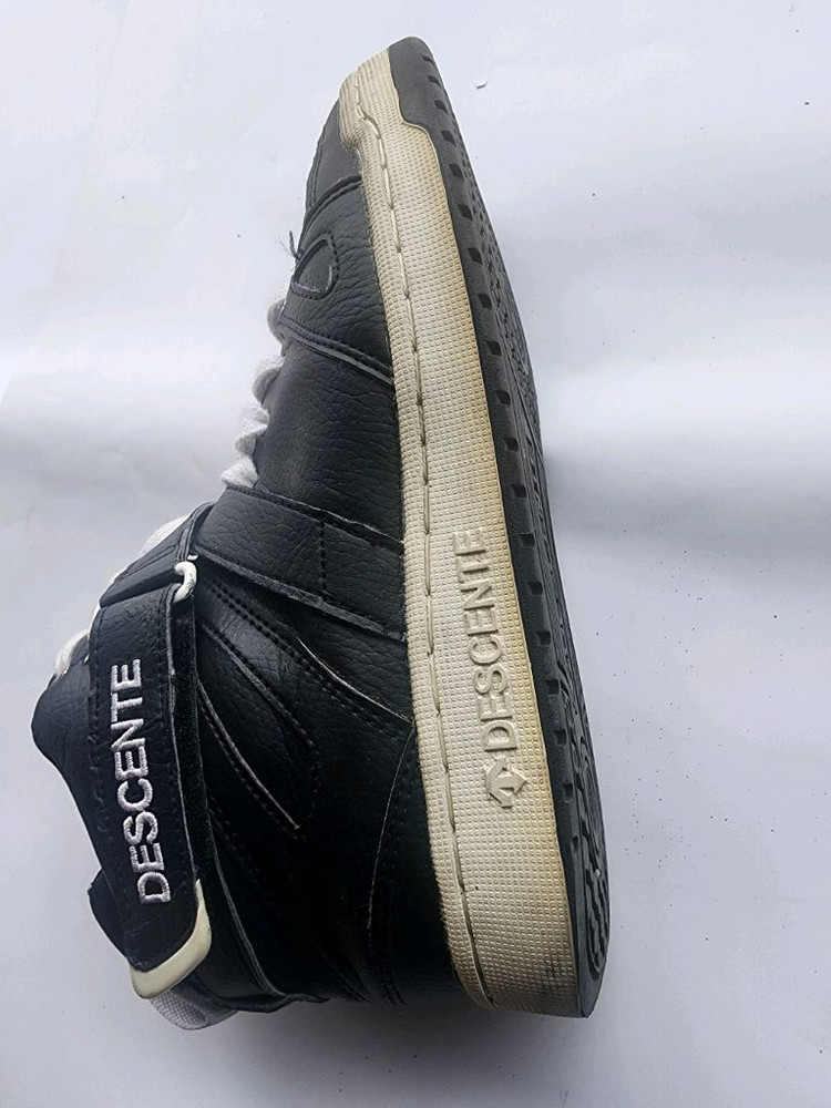 데상트 여성 운동화/245 (무료배송) 이미지