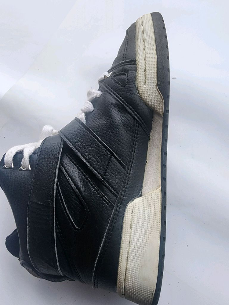 데상트 여성 운동화/245 (무료배송) 이미지