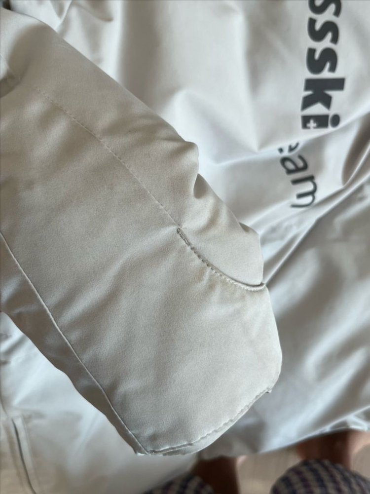 데상트 스위스 스키팀 아우디 야상 패딩--6