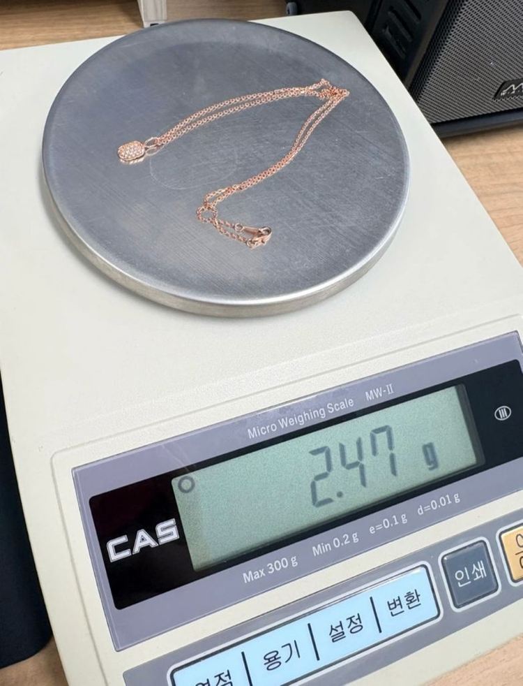 14K 로즈골드 큐빅 목걸이(펜던트 분리됨)--3