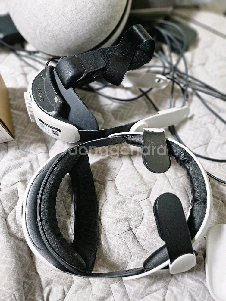 메타 퀘스트 3 512GB + 풀 악세사리--2