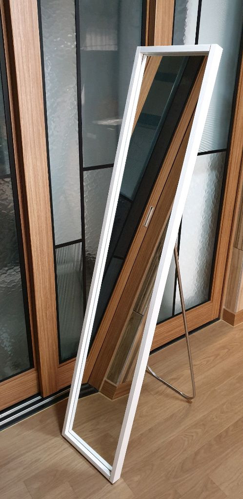 흰색 프레임 스탠드 전신 거울--2