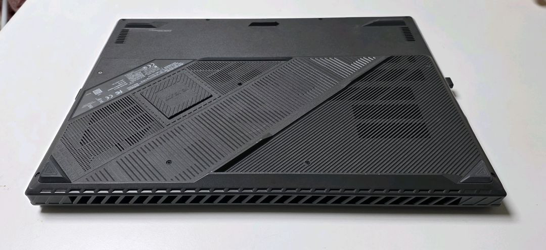 게이밍 노트북 에이수스 G814JZR- N6112 이미지