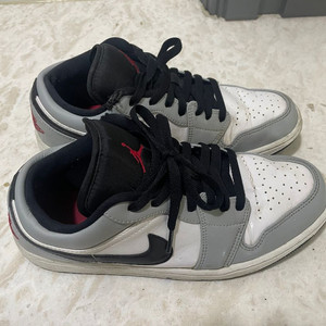 조던1 로우 라이트 스모크 그레이 260mm 이미지