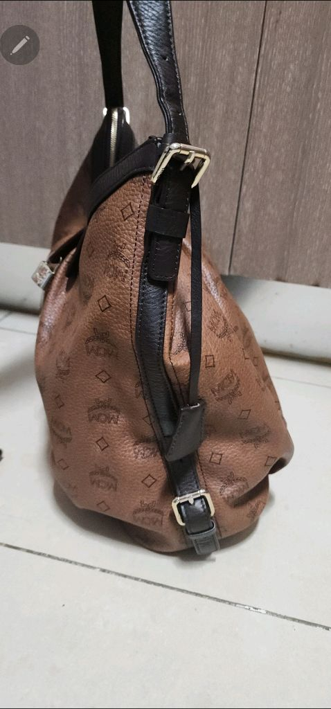 MCM 비세토스 호보숄더백--4