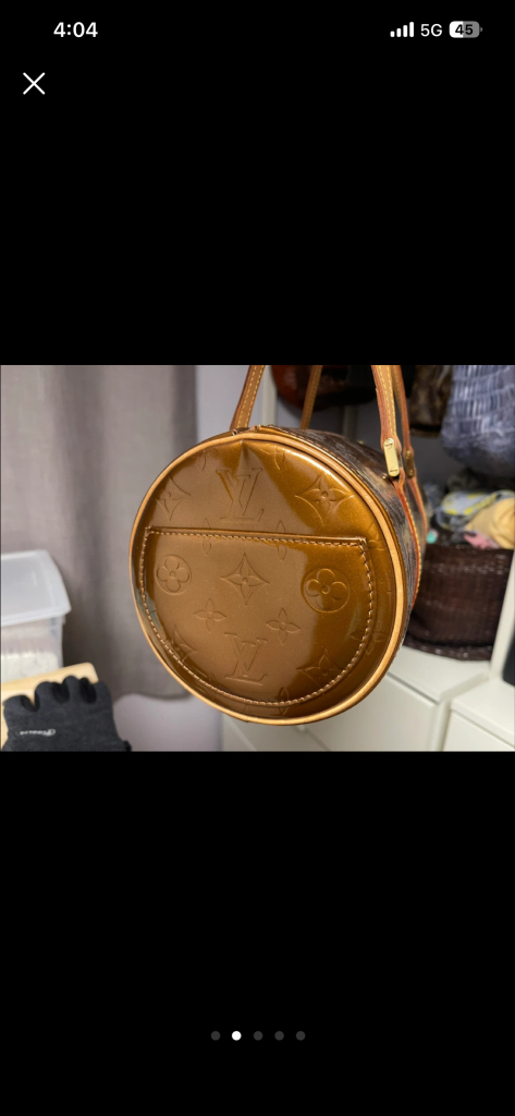 루이비통 파빌론 빠삐용 골드 이미지