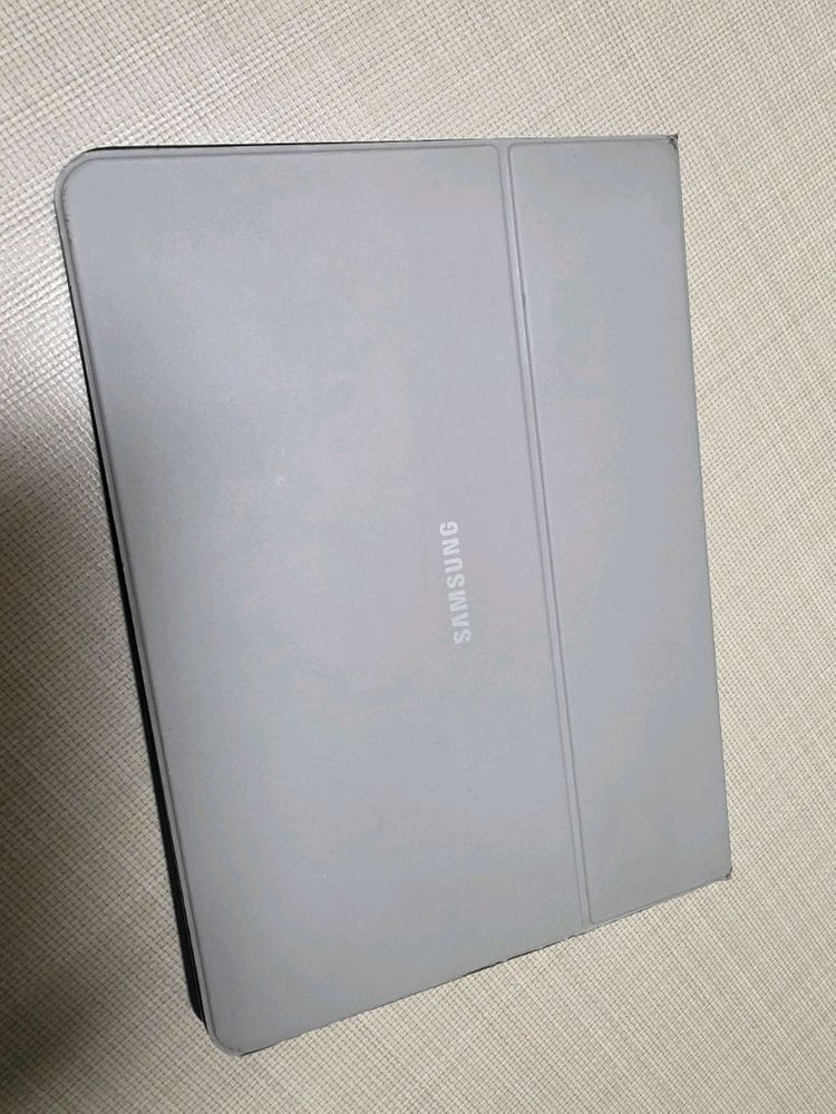 갤럭시 탭 s3 + 키보드 케이스--1