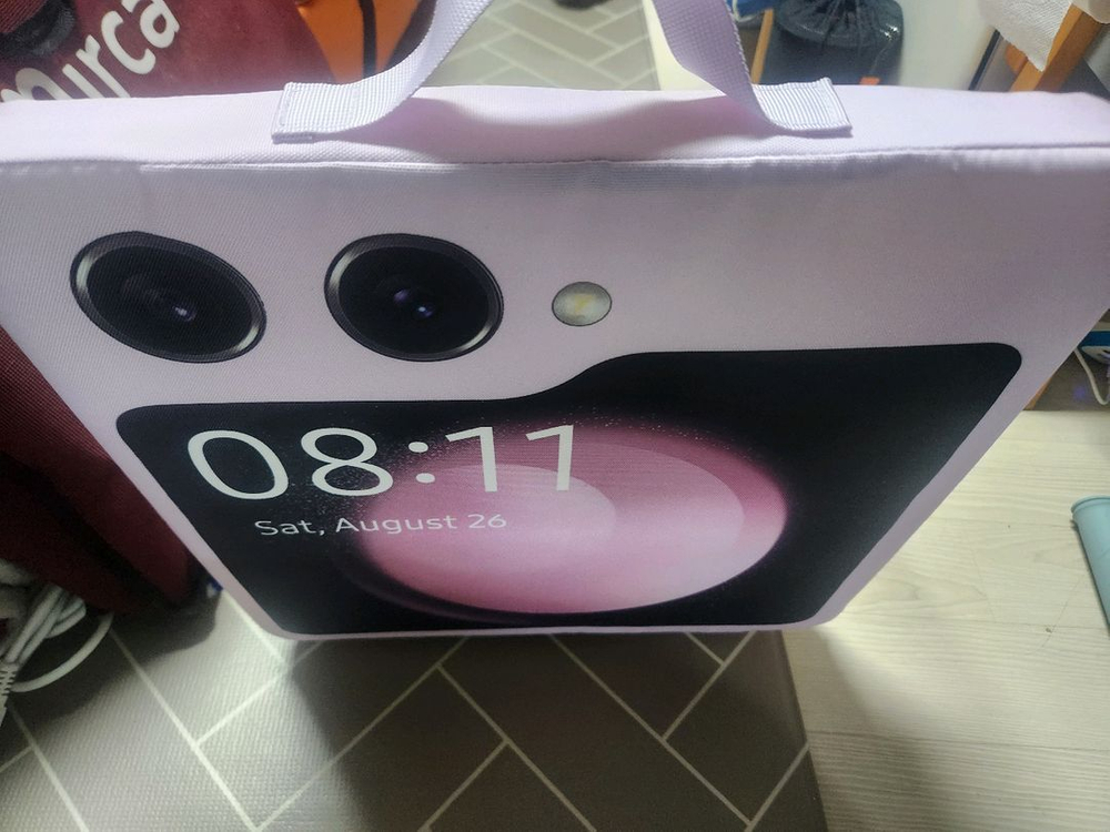 KT Z플립 그라운드 좌식체어 2개 새상품--2