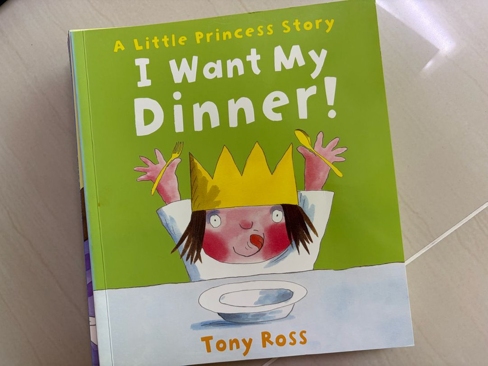 Cat in the hat, A little princess story, Frog and Toad 원서 이미지