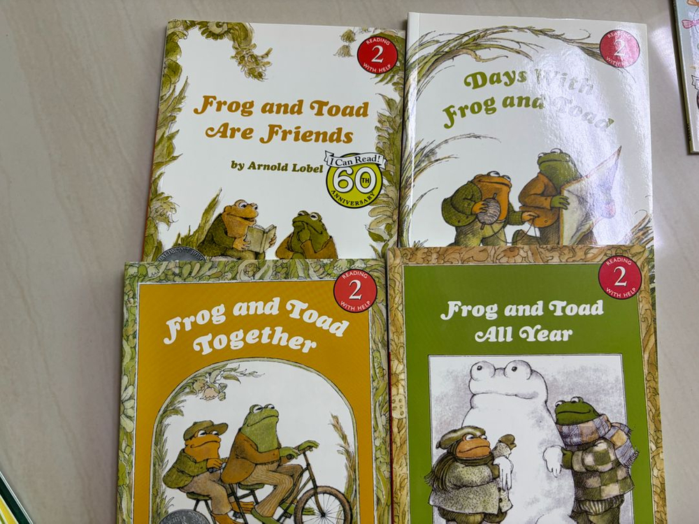 Cat in the hat, A little princess story, Frog and Toad 원서 이미지