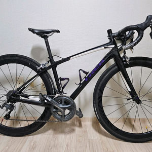 트렉 실크(Silque) S6 카본 로드자전거