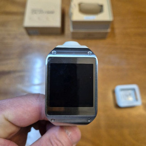 갤럭시 기어 SM-V700 오트밀 베이지 (충전크래들 포함)