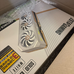zotac rtx 5090 white solid 미개봉
