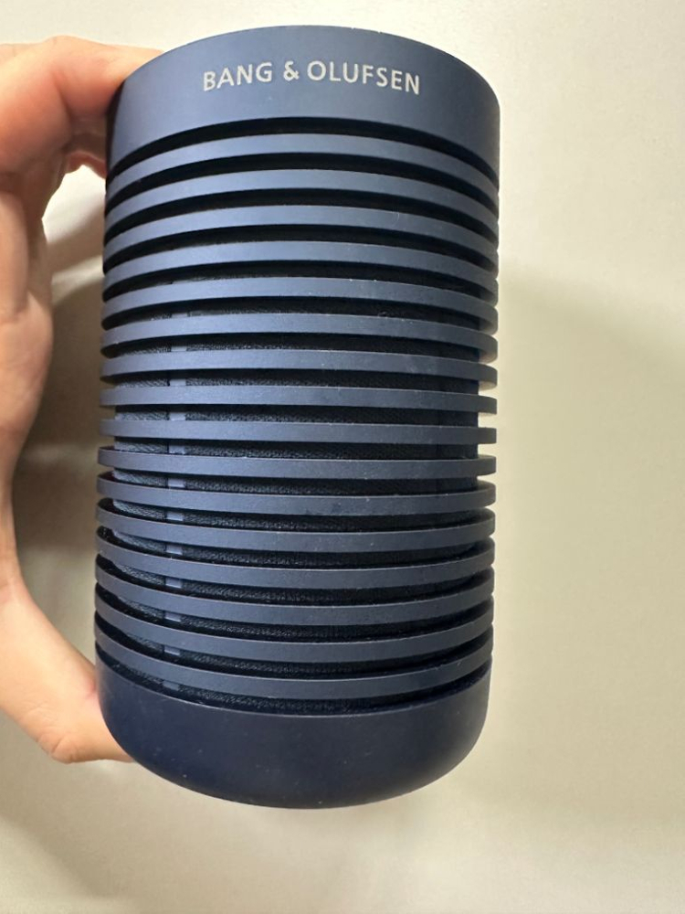 뱅앤울룹슨 베오사운드 익스플로어 네이비 블루투스 스피커--1