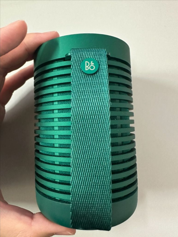 뱅앤울룹슨 베오사운드 익스플로어 그린 블루투스 스피커--1
