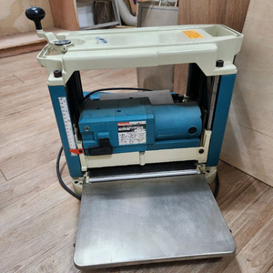 마끼다 자동대패 2012NB 이미지