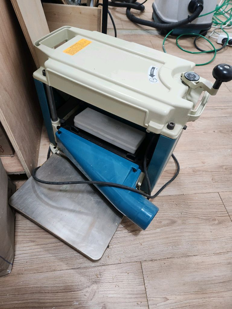 마끼다 자동대패 2012NB 이미지