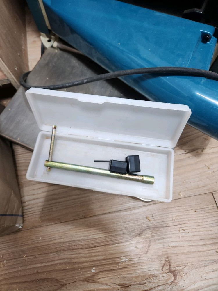 마끼다 자동대패 2012NB 이미지