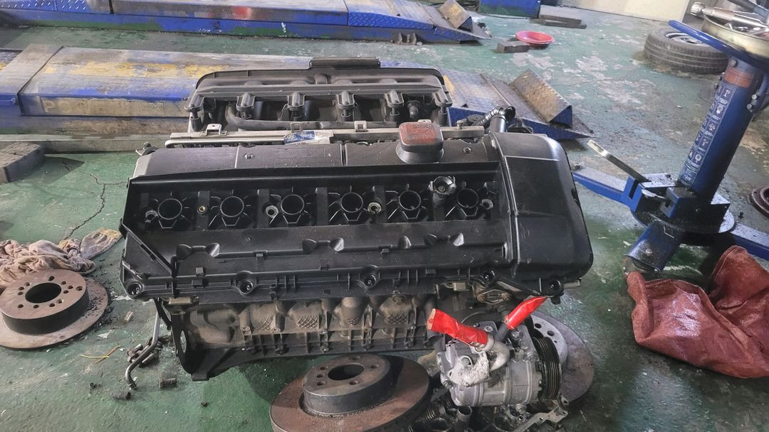 자동차 엔진 (중고)bmw m54 325엔진 이미지