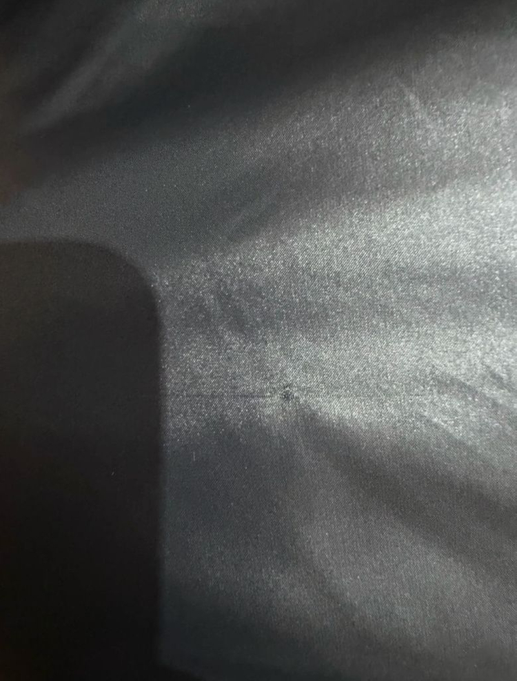 [새제품] 발렌티노 V로고 패딩 105--9