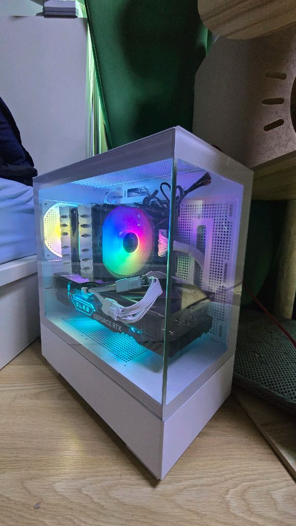 4070ti 데스크탑 판매합니다.--1