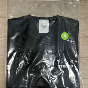 아이앱 티셔츠 블랙 화이트 반팔 S,M,L 판매