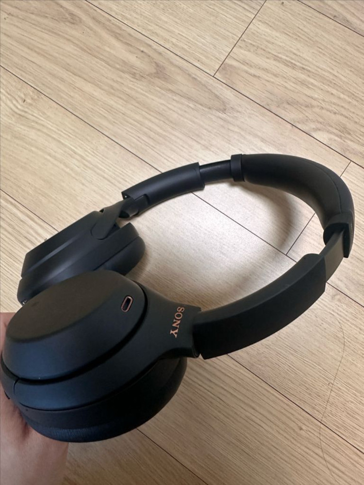 소니 SONY WH-1000XM4 노이즈캔슬링 블루투스 무선 헤드폰--4