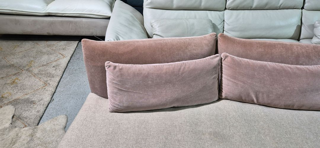 알로소 케렌시아 패브릭 2인 소파(부클레원단)--4