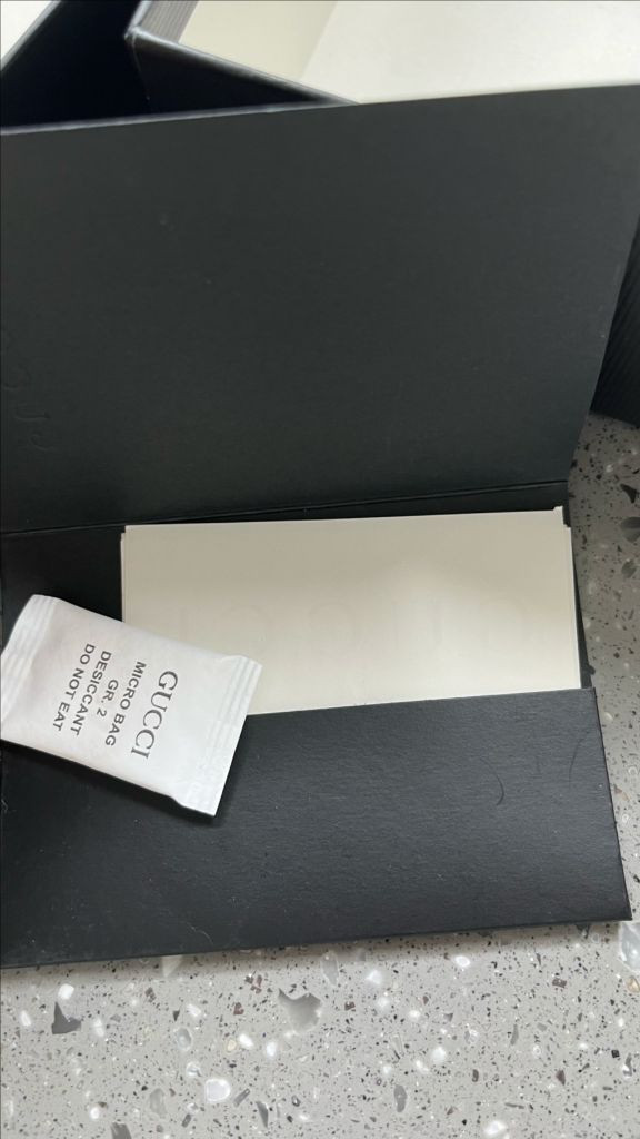 구찌 패드락 GG 수프림 지갑 (100% 정품) 이미지