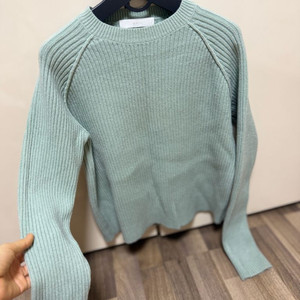 새상품] 가내스라_민트 울혼방 골지니트 여리여리핏 고급소재 여자니트