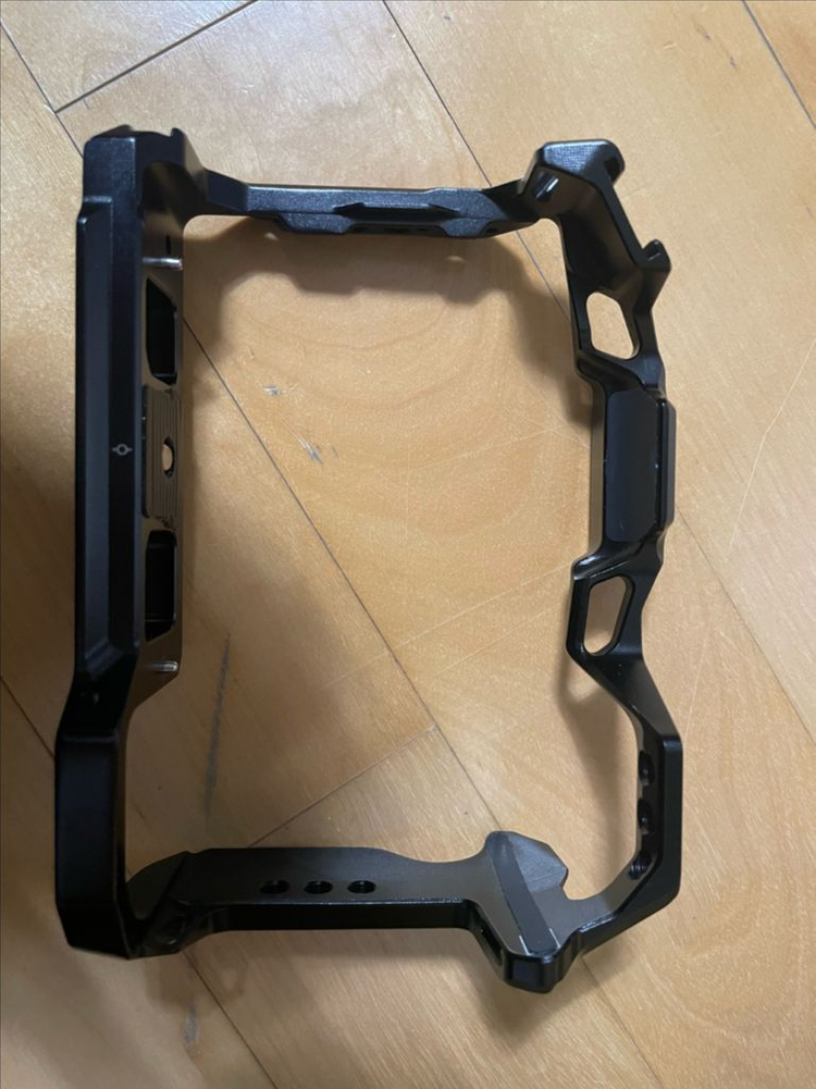 스몰리그 캐논 EOS R5 R6 전용 케이지 SR2982 이미지