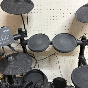 야마하 DTX452K 전자 드럼 세트 이미지