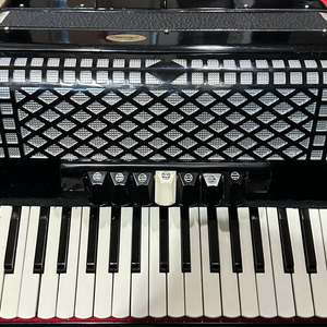 Tiamo 피아노형 아코디언