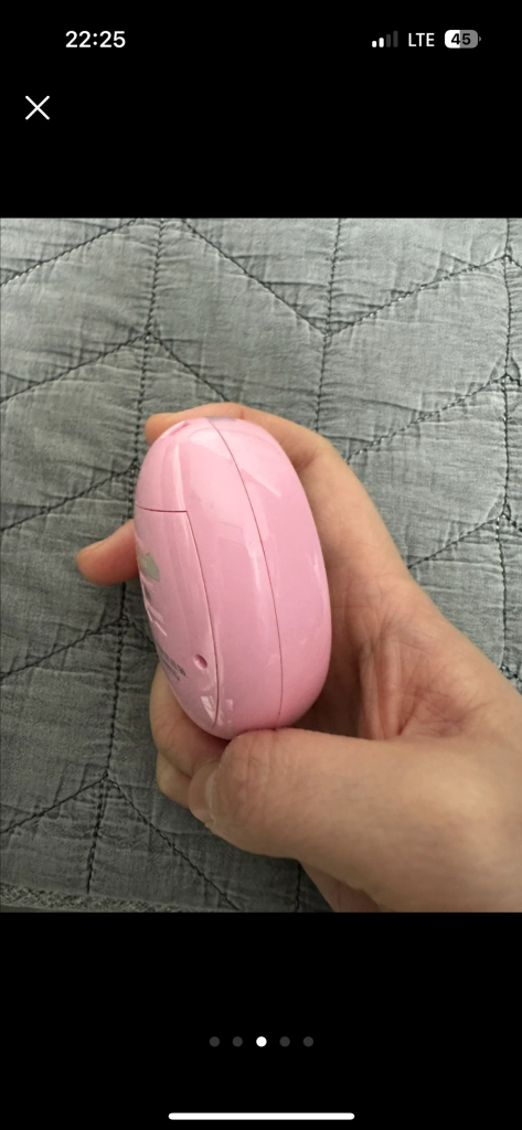 다마고치 산리오 미츠 핑크 이미지